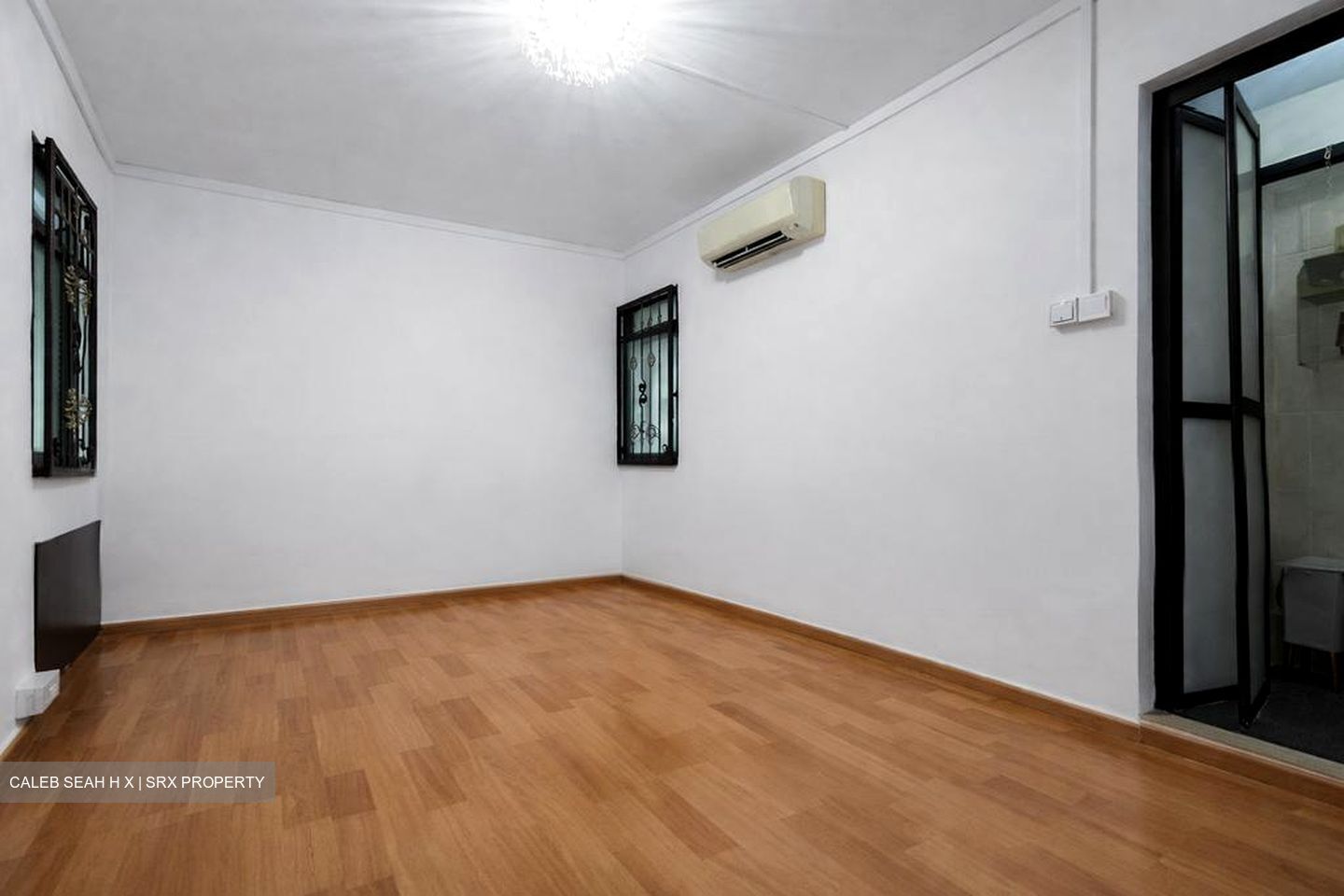 Blk 960 Hougang Avenue 9 (Hougang), HDB Executive #526126091